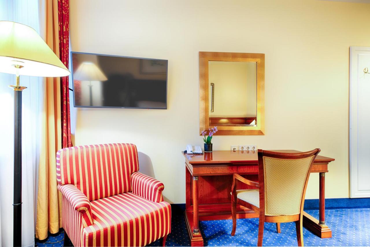 Superior Single Room